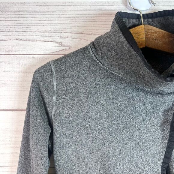 Ivivva Lululemon Girls Big Business Asymmetric Wrap Jacket Size 12 Gray Fleece - Picture 3 of 14
